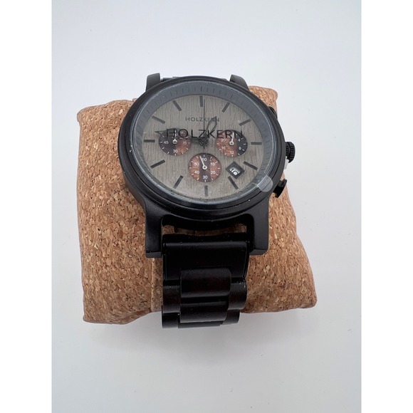 Holzkern Wooden Watch for Men with Display Box Elegant Style Timepiece‎ - Picture 4 of 13